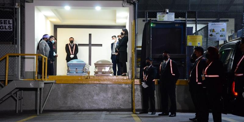 Arriban al país hermanas originarias de Nahualá, Sololá, fallecidas a orillas del Río Bravo