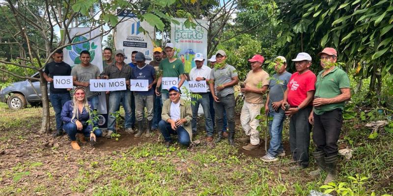 Suchitepéquez planta mil 800 árboles como parte del  #RetoMARN
