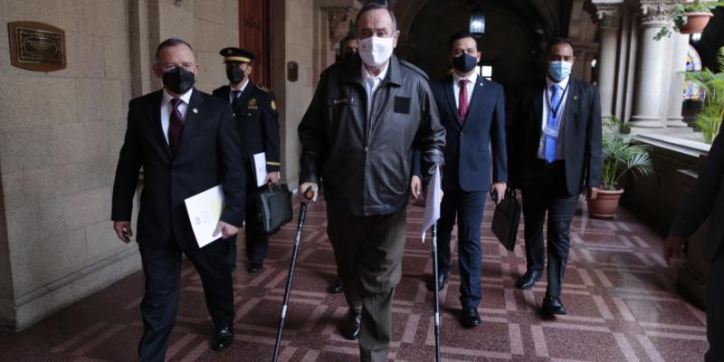 Presidente Giammattei reconoce labor de las fuerzas de seguridad