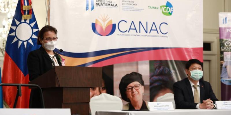 La Viceministra de Integración y Comercio Exterior, María Luisa Flores, inauguró la actividad