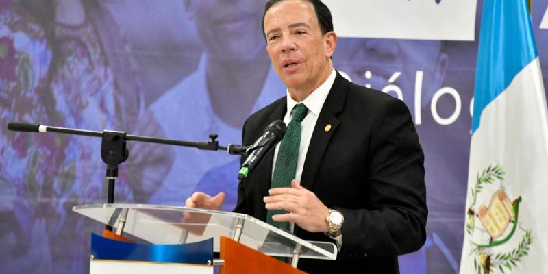 Ministro de Finanzas Públicas 