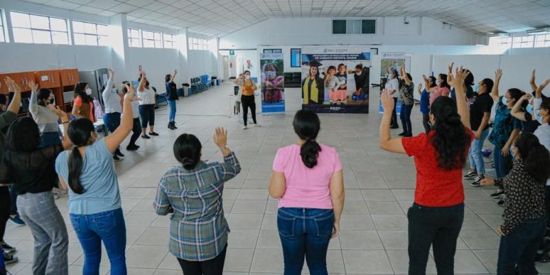 Las estudiantes aprendieron de danza y arte