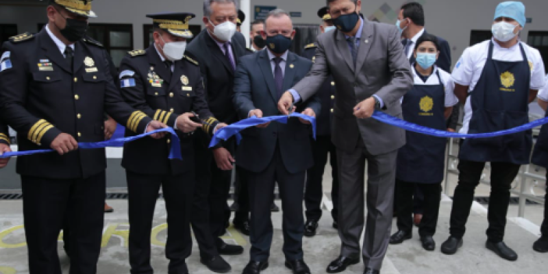 Inauguran segundo comedor policial 