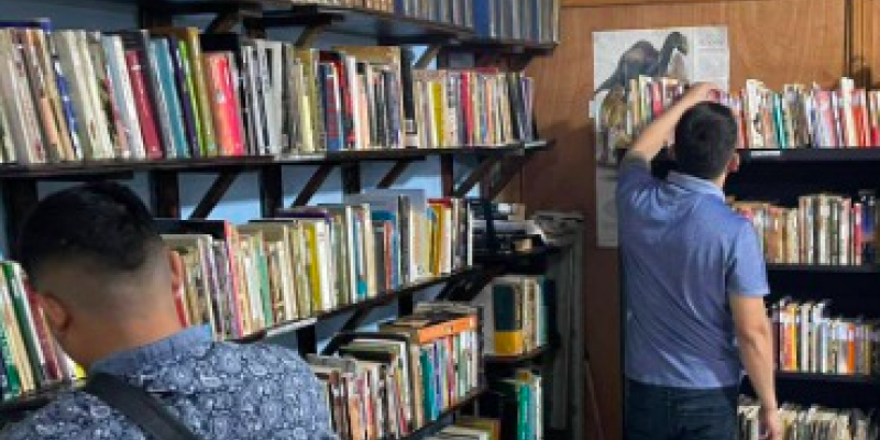 Inauguran biblioteca penitenciaria en el Preventivo de la zona 18