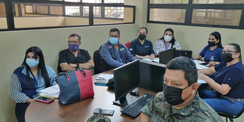 Personal de Mides en reunión de Codred en Zacapa