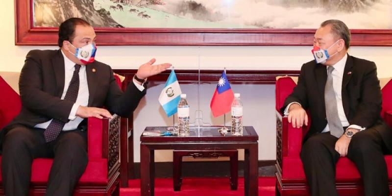 Canciller guatemalteco inicia visita oficial a la República de China (Taiwán) 