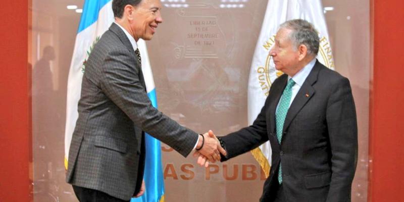 Ministro con Embajador de Seguridad Vial ONU 