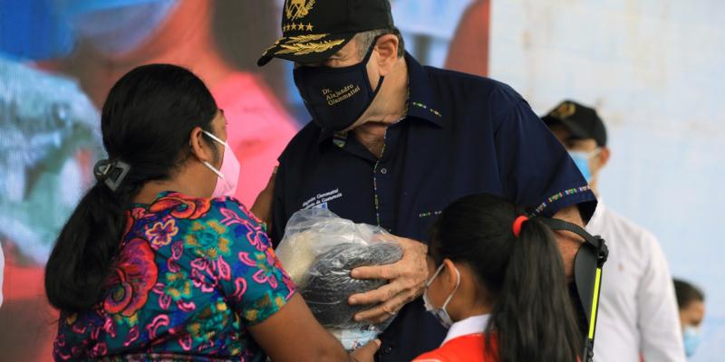 Presidente Alejandro Giammattei