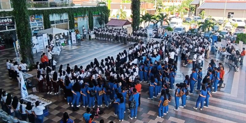 MARN imparte educación ambiental a jóvenes de Petén