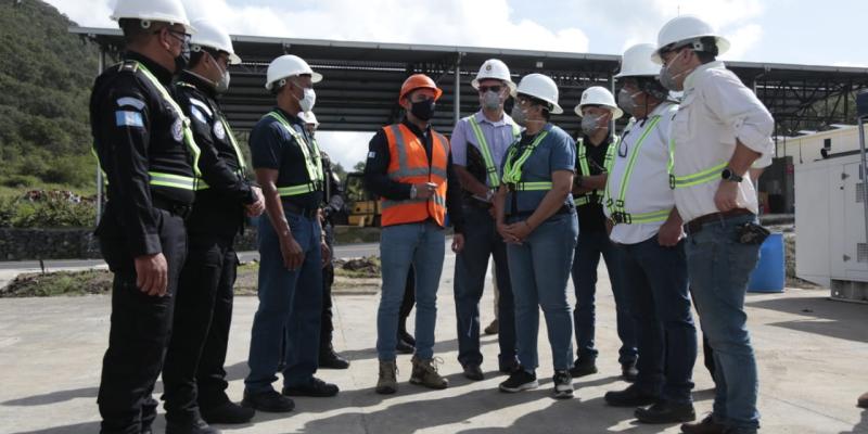 Comparten experiencias sobre traslado y destrucción de precursores químicos