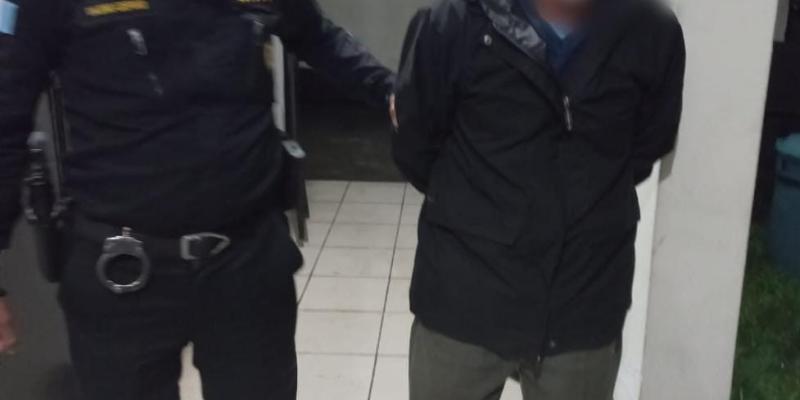 PNC detiene a 3 personas por violencia contra la mujer