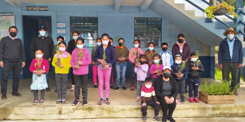 Reforestación y formación sobre los bosques llega a San Marcos