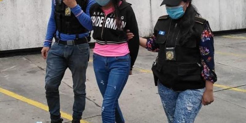 Presunta pandillera alias "La Flaca" capturada por extorsión