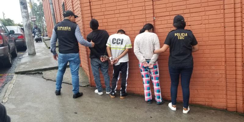 Investigadores capturan presuntos pandilleros por cobro de extorsión