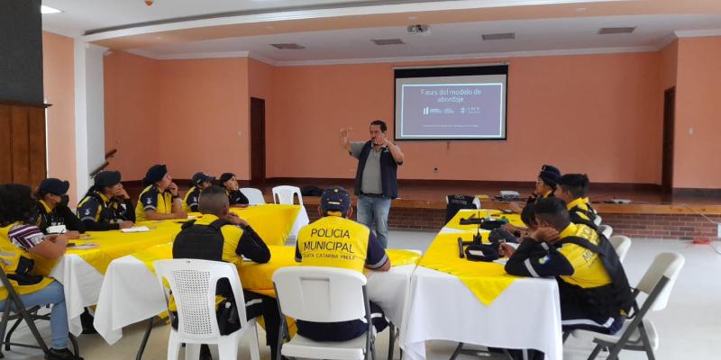 UPCV continúa capacitaciones a estudiantes en el departamento de Guatemala