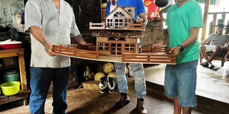 Promueven reinserción de reos por medio taller de carpintería