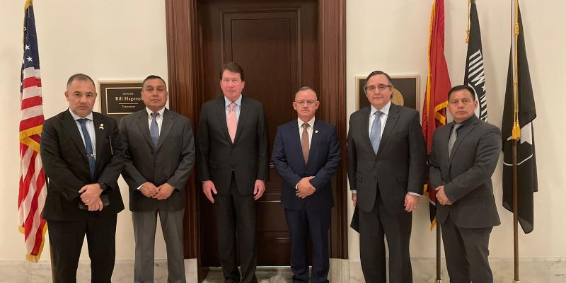 Autoridades guatemaltecas de seguridad fortalecen vínculos con funcionarios de Estados Unidos