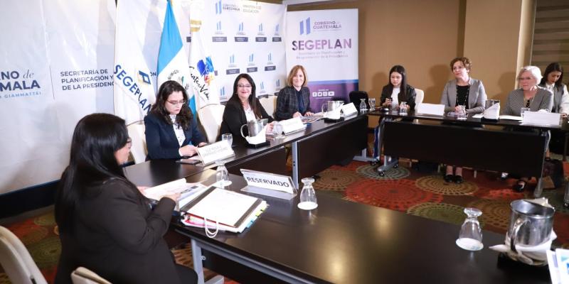 Mineduc y Segeplan presentan avances de Política Pública de Protección a la Vida y la Institucionalidad de la Familia 2021-2022