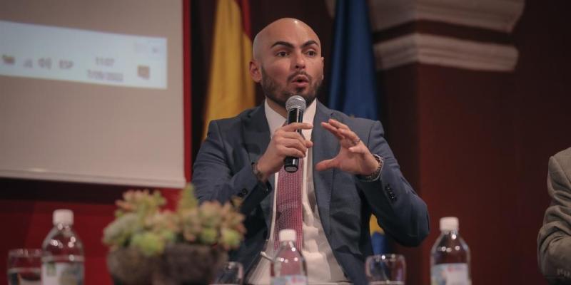 Molina explicó la forma en que la SBS restituye los derechos de la niñez