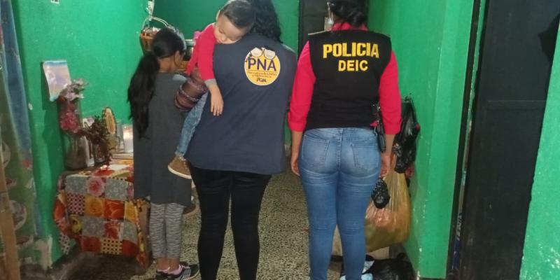 Sección contra la trata resguarda integridad física de dos menores