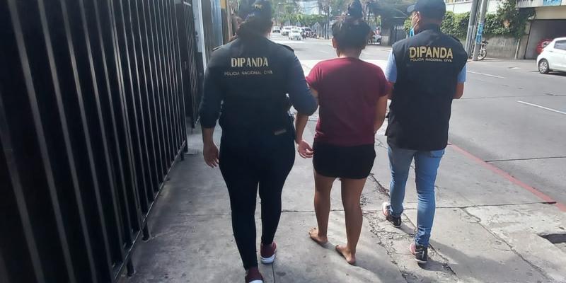 PNC remite a presunta pandillera por extorsión