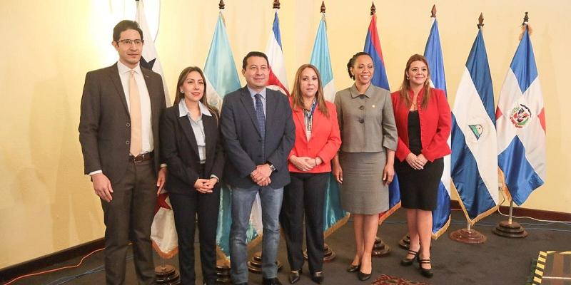 Directora de Onsec participó como integrante de junta directiva del INAP