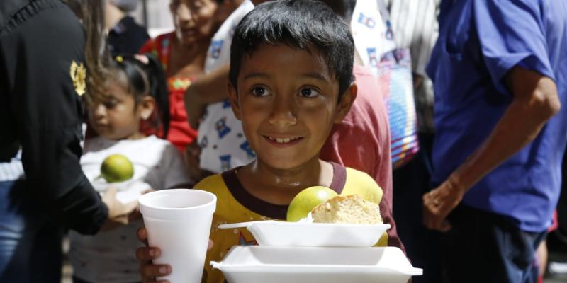 Usuario de Comedor Social en San Pablo Jocopilas, Suchitepéquez