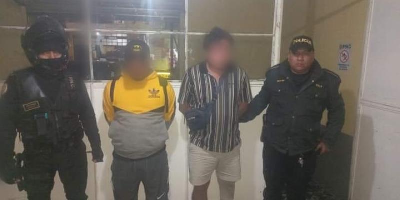 Presunto sicarios detenidos en Sacatepéquez