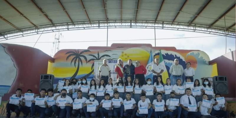 Certifican para proteger el ambiente a 139 Guardianes Ecológicos en San Marcos