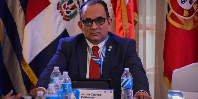 Viceministro de Asuntos Registrales es participe del congreso Internacional de Derecho Maritimo