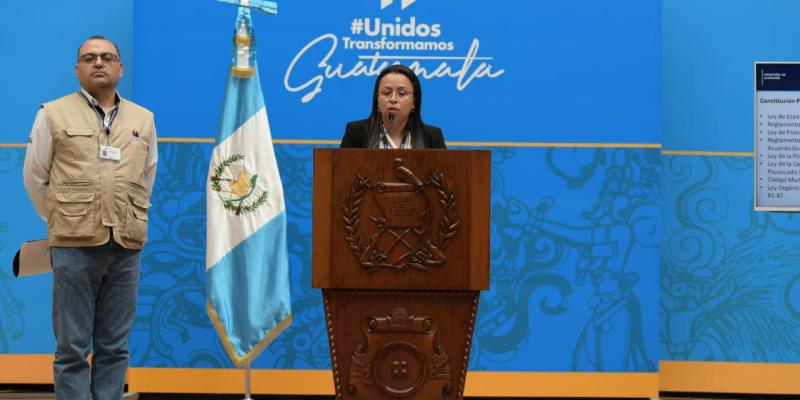 Conferencia de prensa semanal