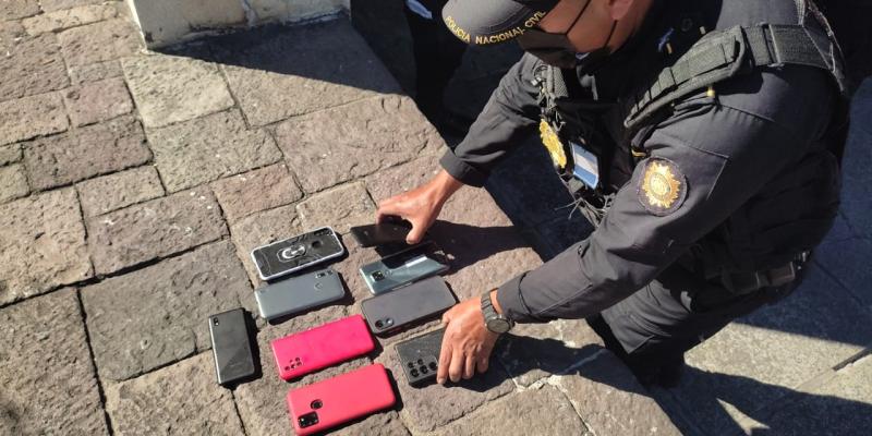 Accionar policial permite captura de presuntos asaltantes