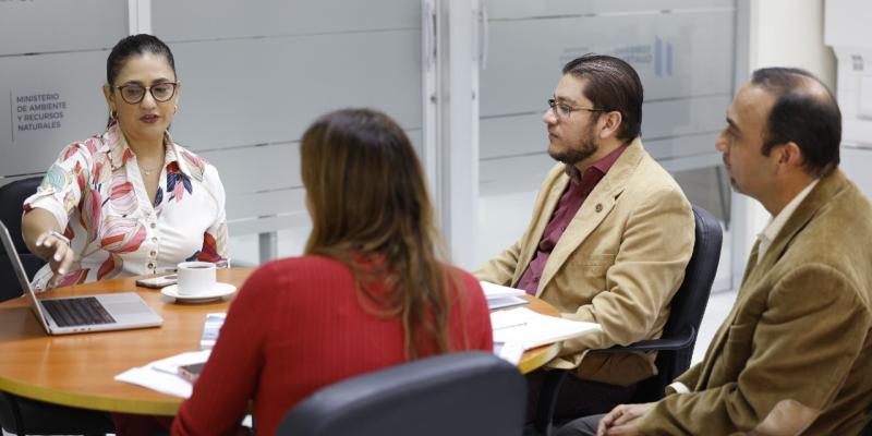 Viceministerio del Agua establece alianza estratégica con Funcagua