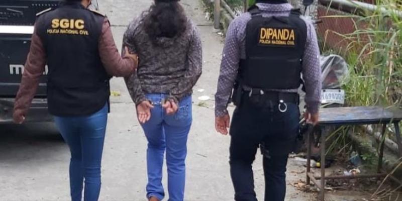 Presuntas extorsionistas detenidas en allanamientos