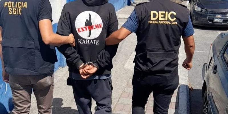 Presunto violador agredió sexualmente a su abuela y novia