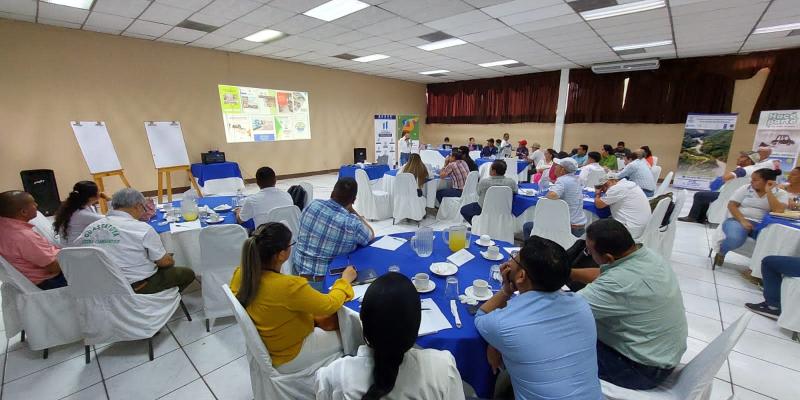 MARN Y PNUD trabajan con municipios de Zacapa y El Progreso para aplicar el Reglamento 164-2021