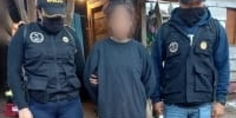 Presuntos pandilleros detenidos por extorsión en allanamientos