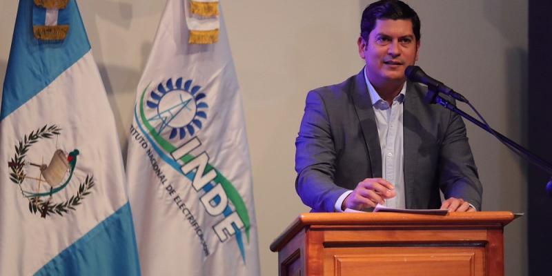 El presidente Giammattei, durante su disertación.