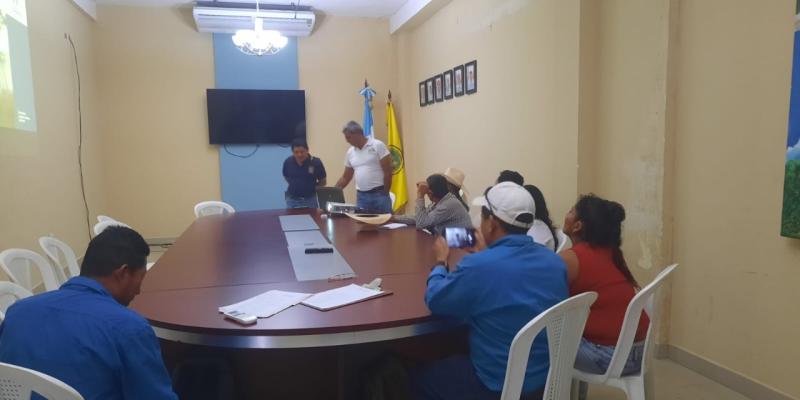 MARN fortalece conocimientos forestales en San Antonio La Paz