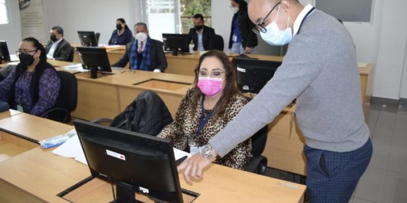 Más de 800 servidores públicos en todo el país son capacitados en adquisiciones públicas