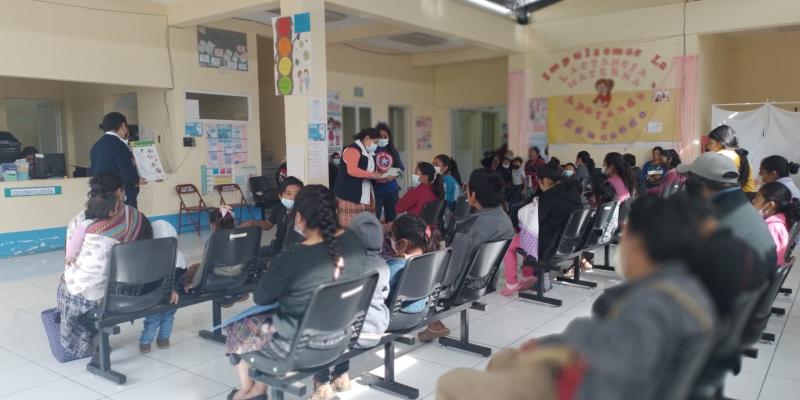 Jornada integral de salud en Santa Cruz Balanyá, Chimaltenango