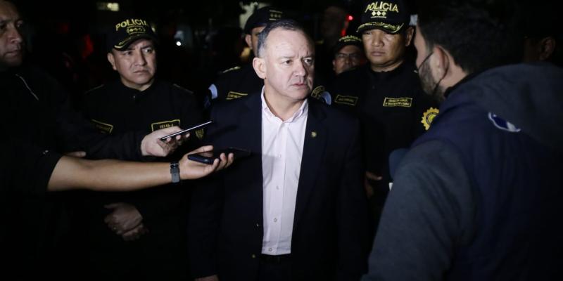 Trasladan a la capital vía aérea 950 paquetes de cocaína incautados en el Pacífico