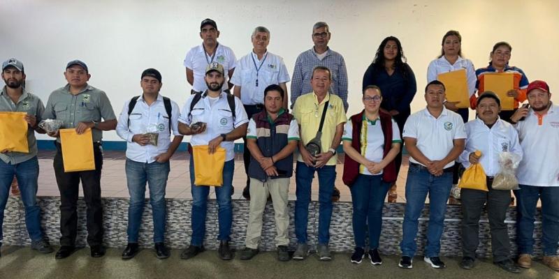 MARN apoya la creación de viveros forestales municipales en El Progreso