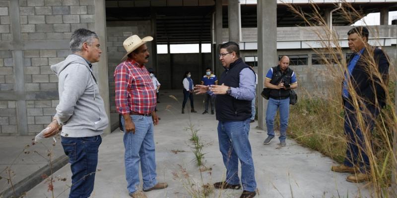 MARN brinda apoyo técnico a proyecto de manejo de desechos en Palencia