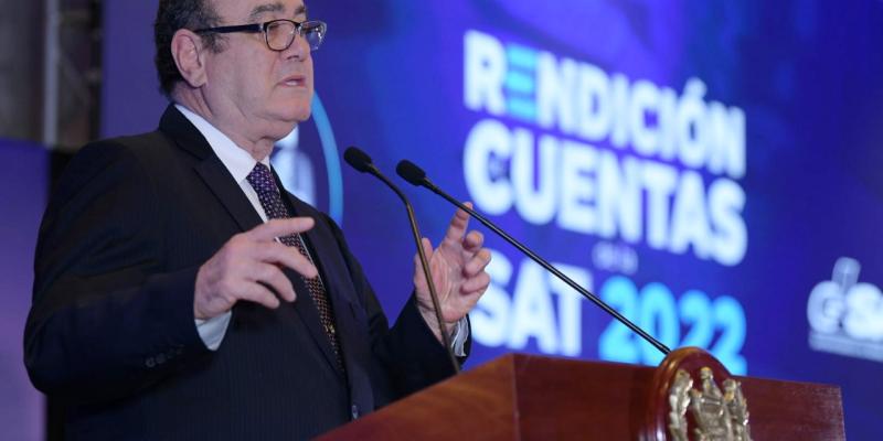 Presidente Alejandro Giammattei 