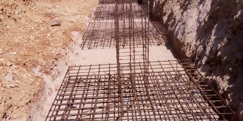 construcción Escuela Bicentenario en Petén. 