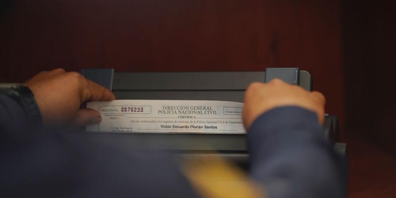 Trámite en línea agiliza la emisión de antecedentes policiales