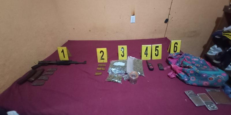 Decomisan fusil y remiten a un Juzgado a menor en Mixco