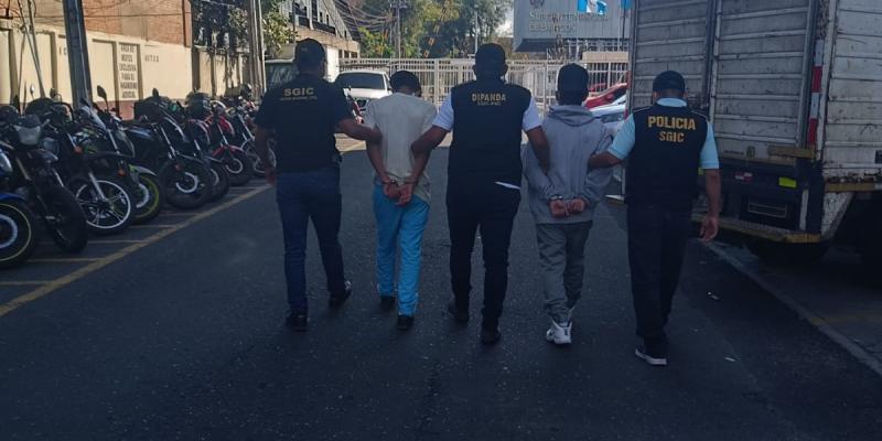 Integrantes de una pandilla capturados por cobro de extorsión