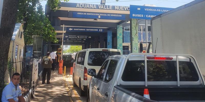 Las aduanas de la región tienen como normas para su manejo el Código Aduanero Uniforme Centroamericano.